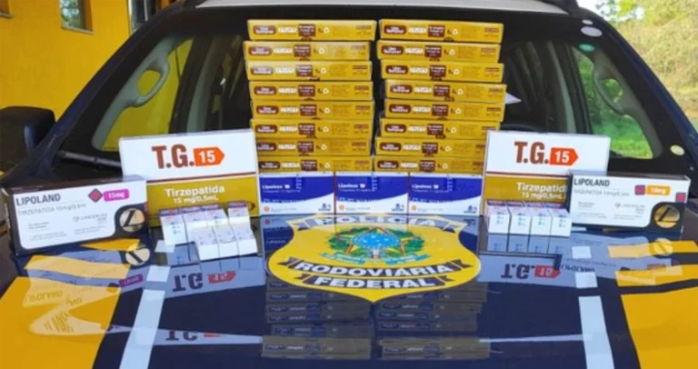 Motorista é flagrado com 127 remédios para emagrecer em MS