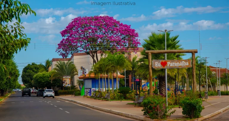imagem da Praça Santo Antônio em Paranaíba MS