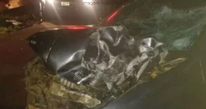 fiat Palio destruído após acidente na BR-158