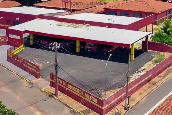 Imagem de drone do quartel do corpo de bombeiros em Paranaíbs-MS