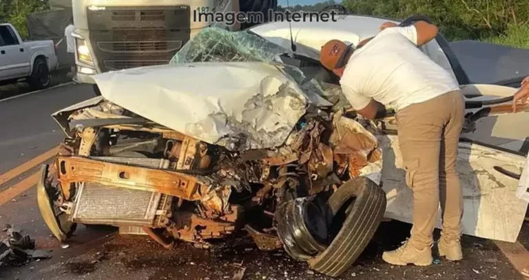 fiat strada batina na BR-497 em Paranaíba