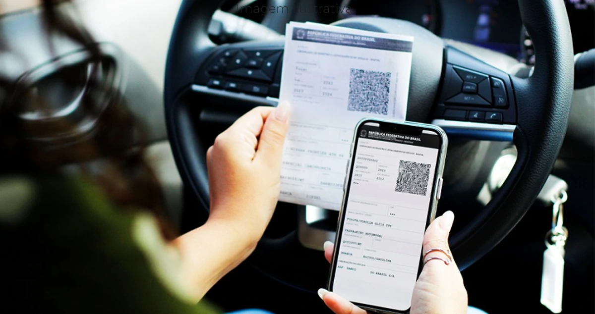 imagem do documento de umc arro e um celular lendo o QR Code