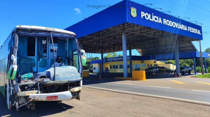 motorista flagrado dirigindo ônibus batido na BR-158 em Paranaíba-MS
