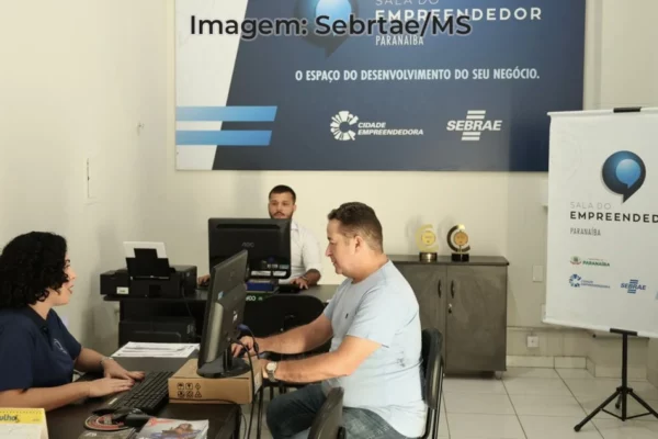 foto de atendimento na sala do empreendedor em Paranaíba-MS