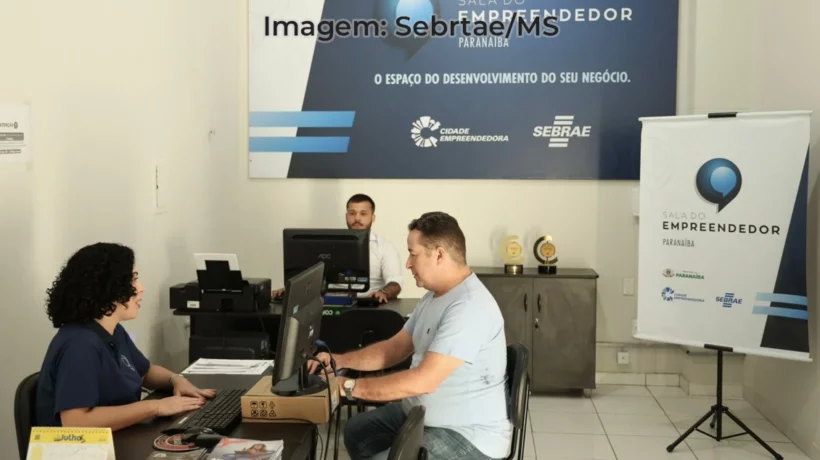 foto de atendimento na sala do empreendedor em Paranaíba-MS