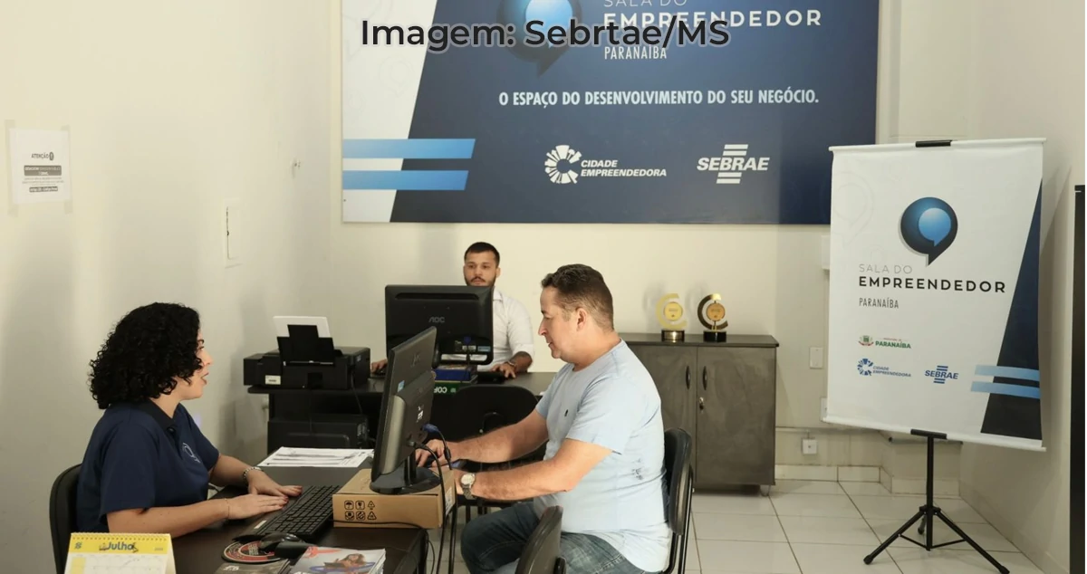 foto de atendimento na sala do empreendedor em Paranaíba-MS