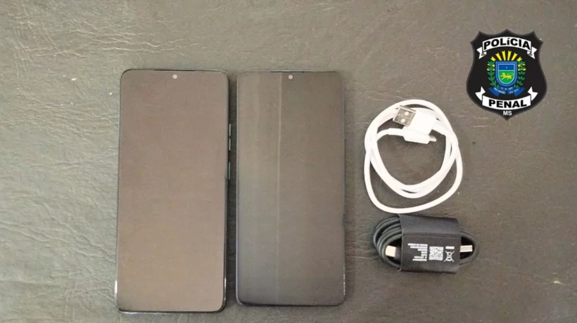 dois aparelhos apreendidos por policiais penais em Paranaíba-MS