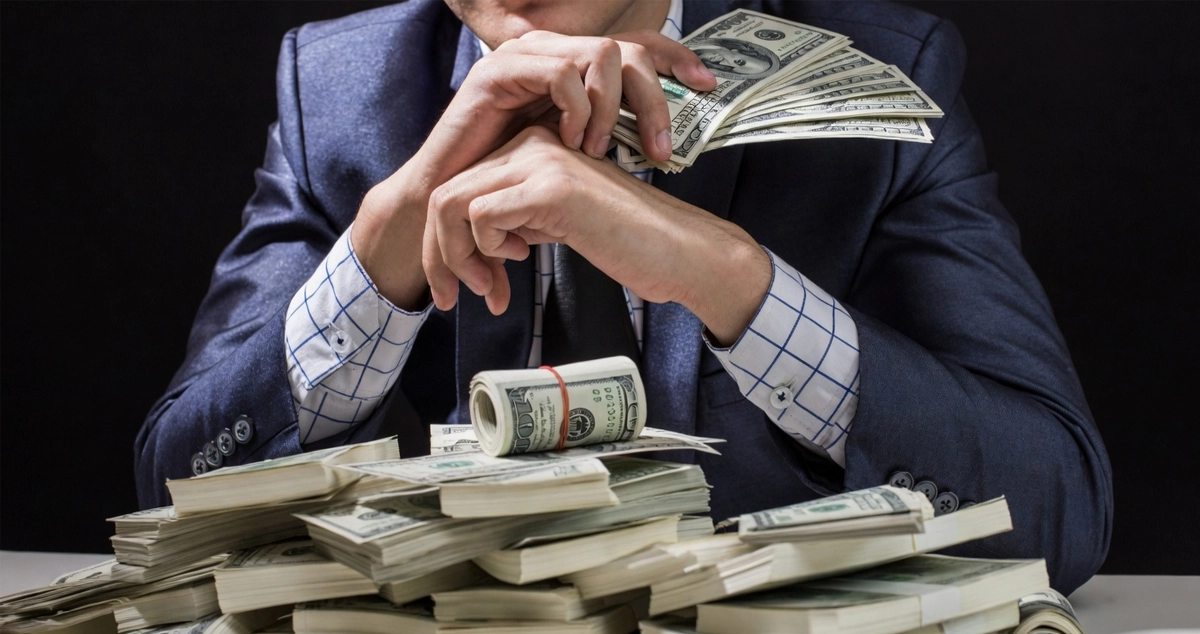 Dívida Pública Federal aumenta e encosta em R$ 8,8 trilhões