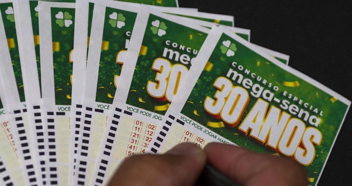 Mega-Sena 30 anos pode pagar R$ 300 milhões em sorteio especial