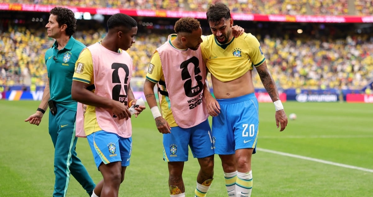 Lucas Paquetá sofre lesão muscular e deve desfalcar o Brasil nas oitavas da Copa do Mundo 2026