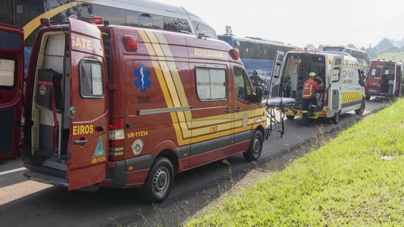 Passageira relata como foi acidente com ônibus de romeiros de Paranaíba
