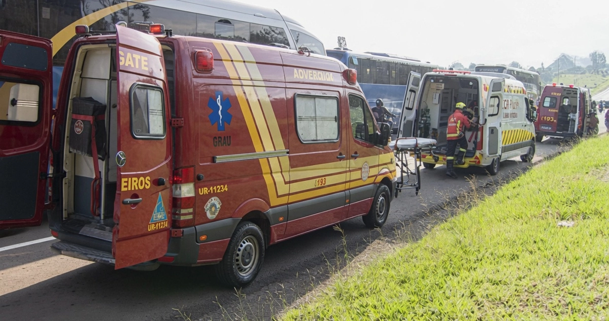 Passageira relata como foi acidente com ônibus de romeiros de Paranaíba