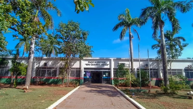 Prefeitura de Paranaíba abre processo seletivo com inscrição gratuita