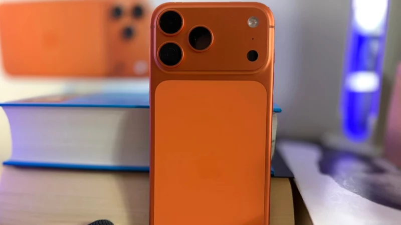 Leilão da Receita tem iPhone 17 Pro Max por R$ 4,1 mil e Ford Fusion por R$ 6 mil