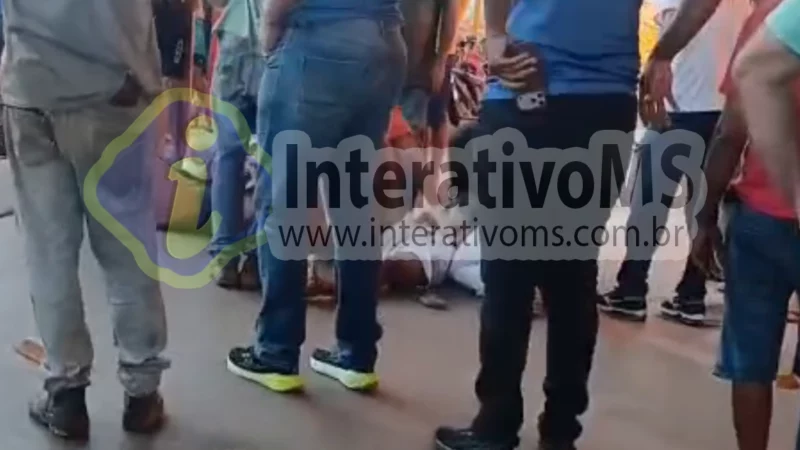 Urgente: rapaz é baleado na saída de atacadão em Paranaíba