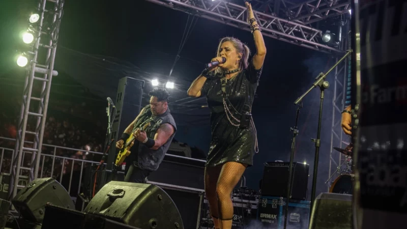 Flashback destaca Pop Live Band em edição realizada neste sábado