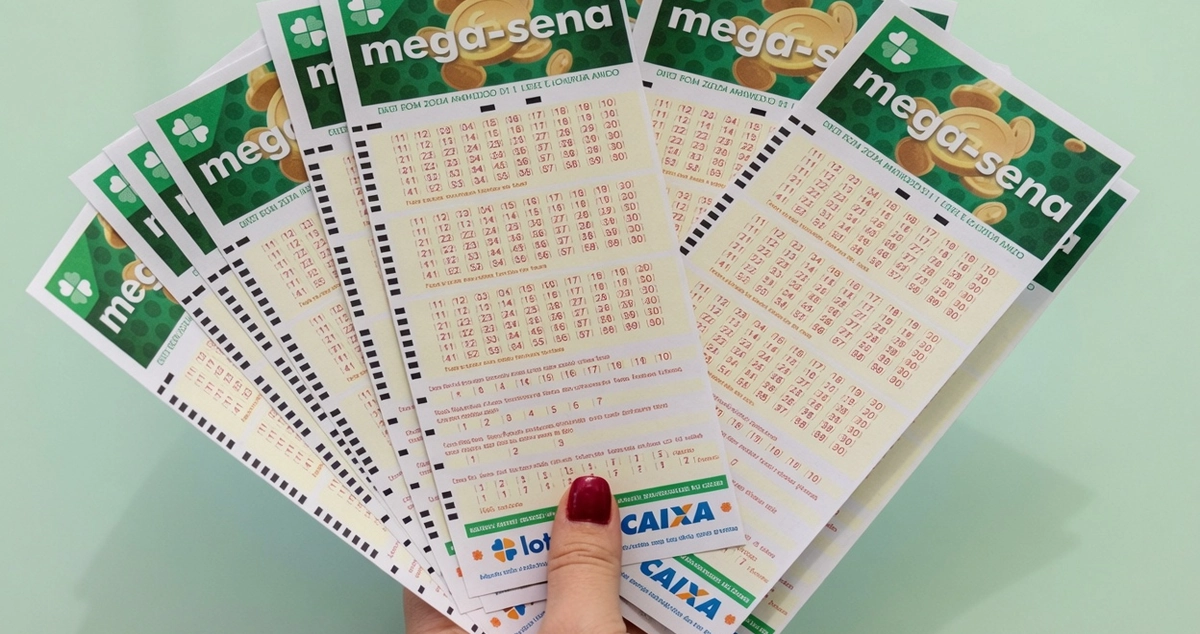 Mega-Sena acumula e próximo prêmio vai a R$ 135 milhões