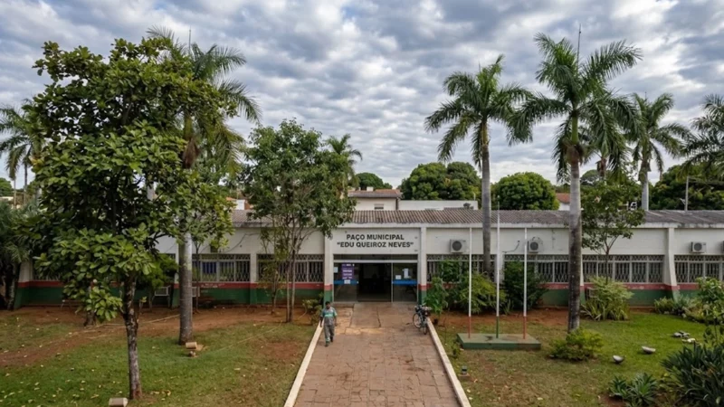 Prefeitura de Paranaíba abre dois processos seletivos com vagas para diferentes áreas