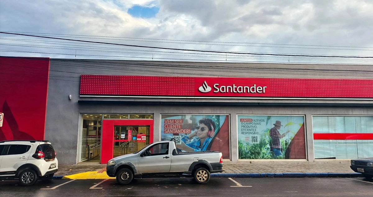 Santander confirma ao InterativoMS fechamento de agência em Paranaíba