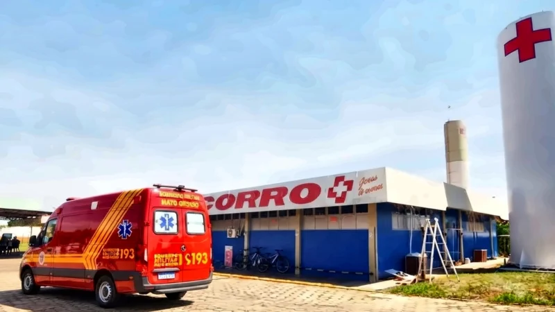 Motociclista sofre fratura na perna após colisão com Saveiro em Paranaíba