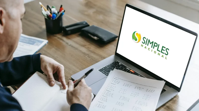 Simples Nacional: prazo para empresas escolherem modelo acaba nesta sexta